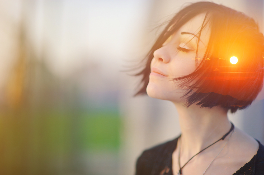 Letting Go of Negative Thoughts: The Secret to Living a Happier Life